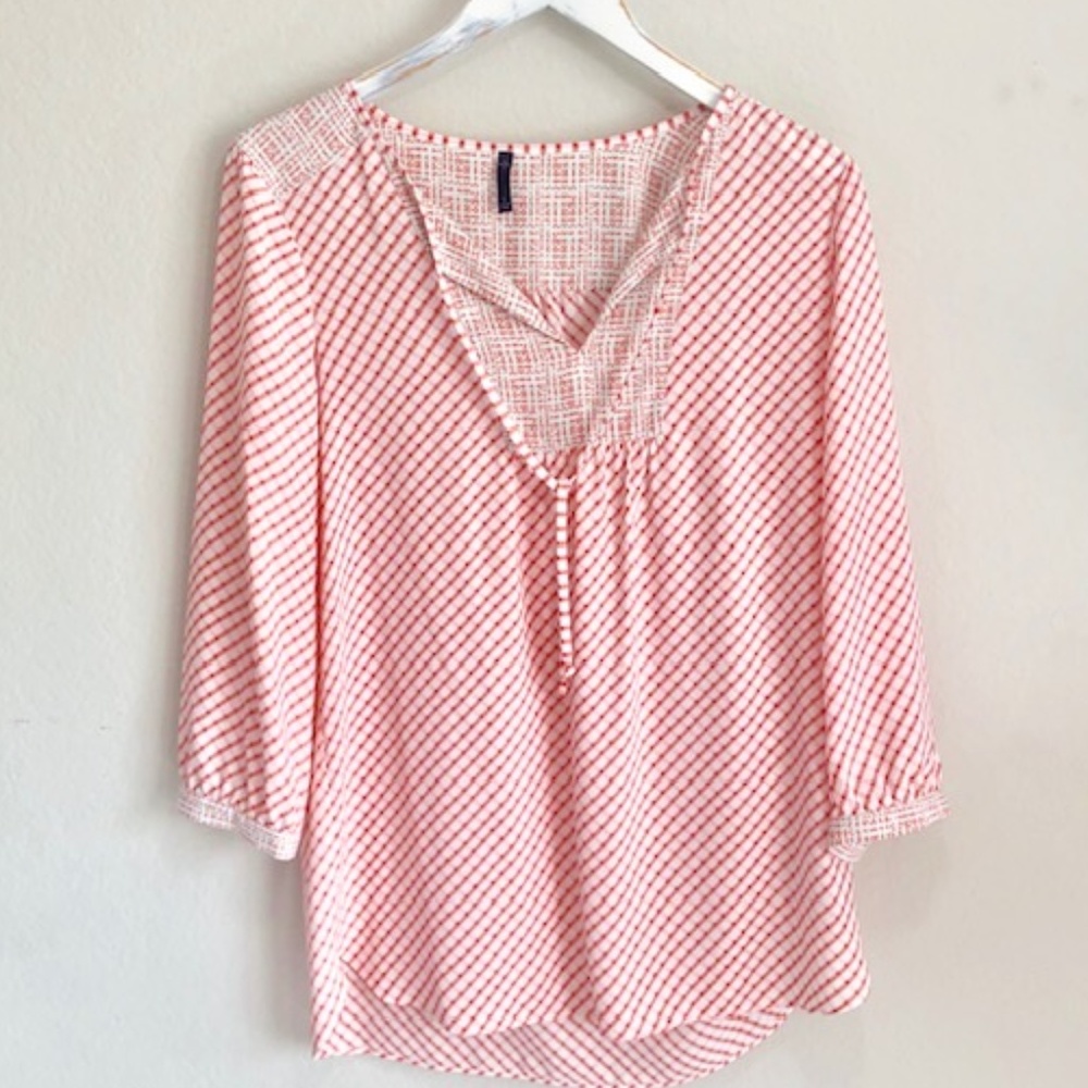 NYDJ  Peach Blouse V Neck Three Quarter Sleeve